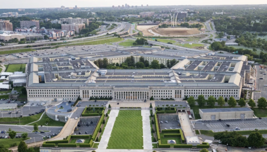 Пентагон тисне на оборонпром США: за 21 день чекають на плани нарощування виробництва