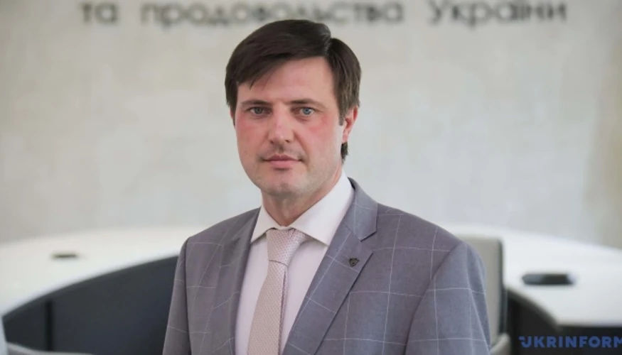 Наслідки удару по складах торговельних мереж (фото ДСНС)