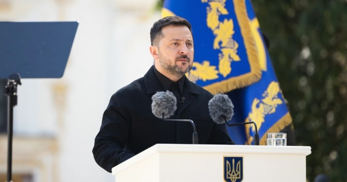 Літак президента України Володимира Зеленського, затриманий через падіння російського дрона поблизу аеропорту Кишинева
